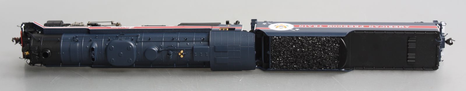 Broadway Limited 5775 HO American Freedom Train Reading T1 4-8-4 Steam Loco #1