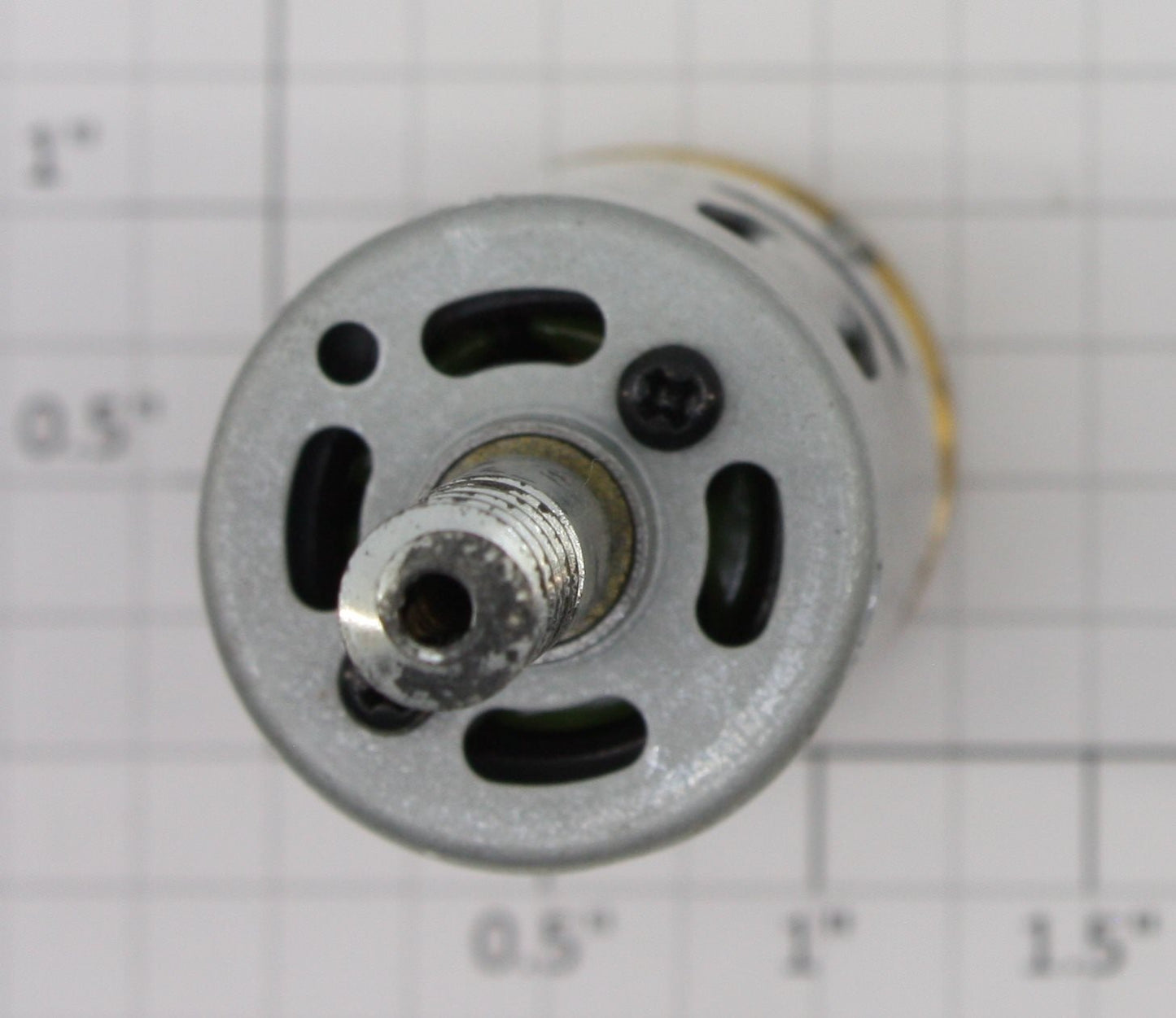 Lionel 22103-100 DC Motor with a Flywheel & Gear for a K-Line A-5