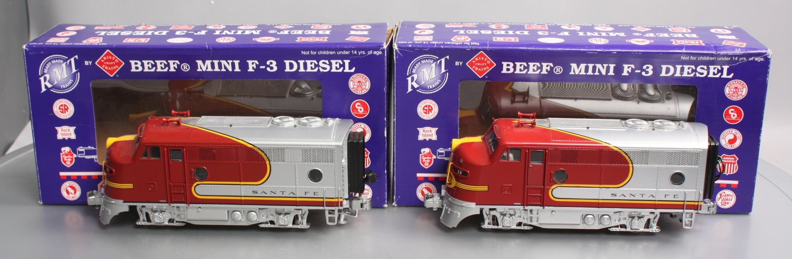 RMT 92614 O Gauge Santa Fe F3 AA BEEF Diesel Locomotive Set