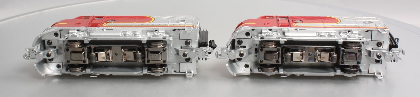 RMT 92614 O Gauge Santa Fe F3 AA BEEF Diesel Locomotive Set #23/24