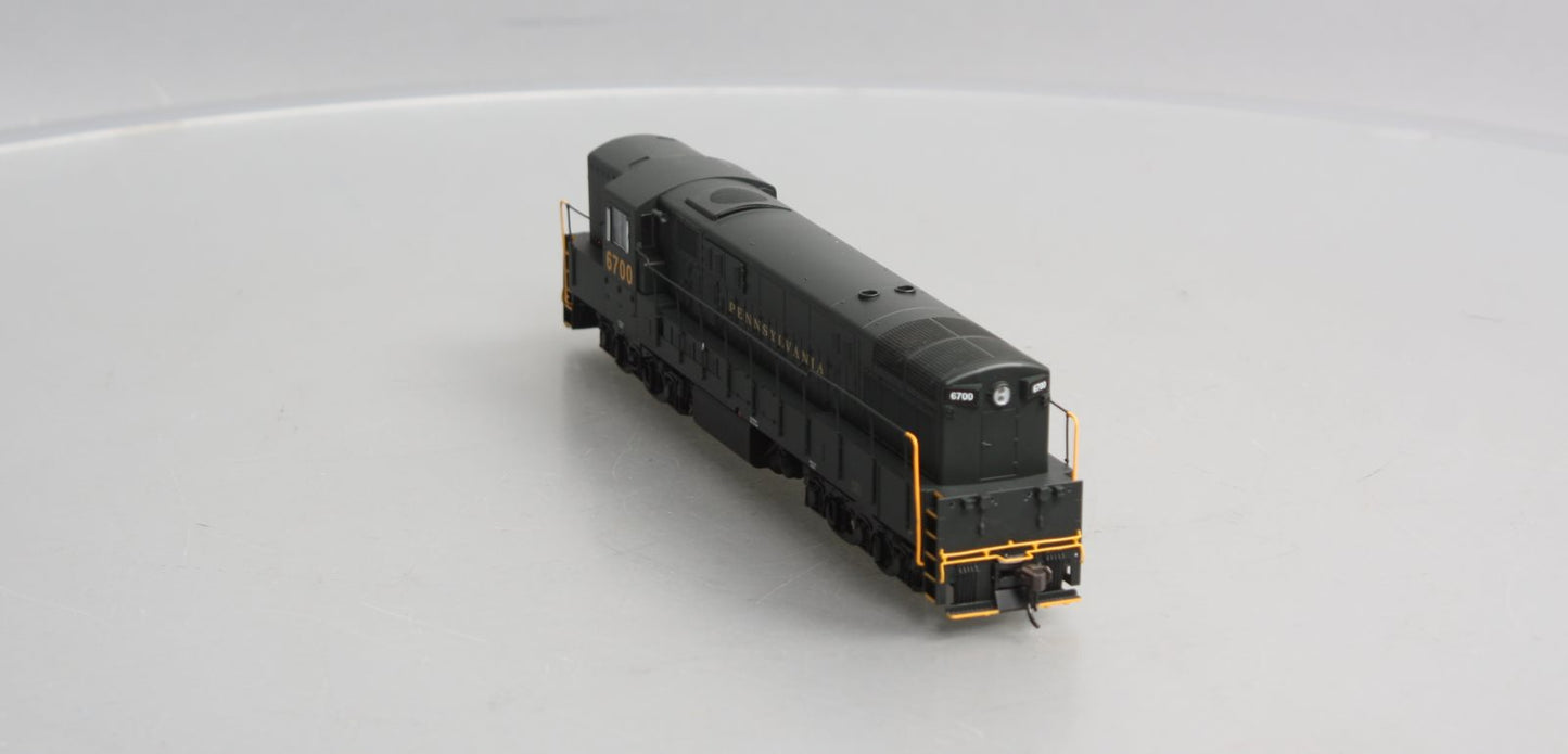 Atlas 7880 HO Pennsylvania Railroad Trainmaster Phase 2 Locomotive #6700