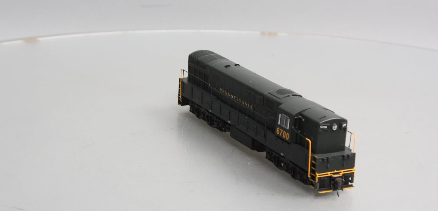Atlas 7880 HO Pennsylvania Railroad Trainmaster Phase 2 Locomotive #6700