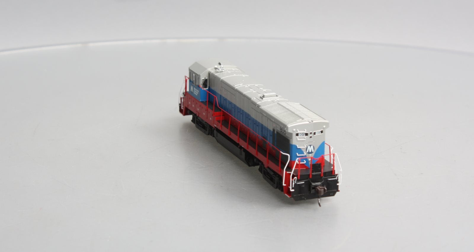 Atlas 10003649 HO Metro-North B23-7 Diesel Locomotive with Sound/DCC #805