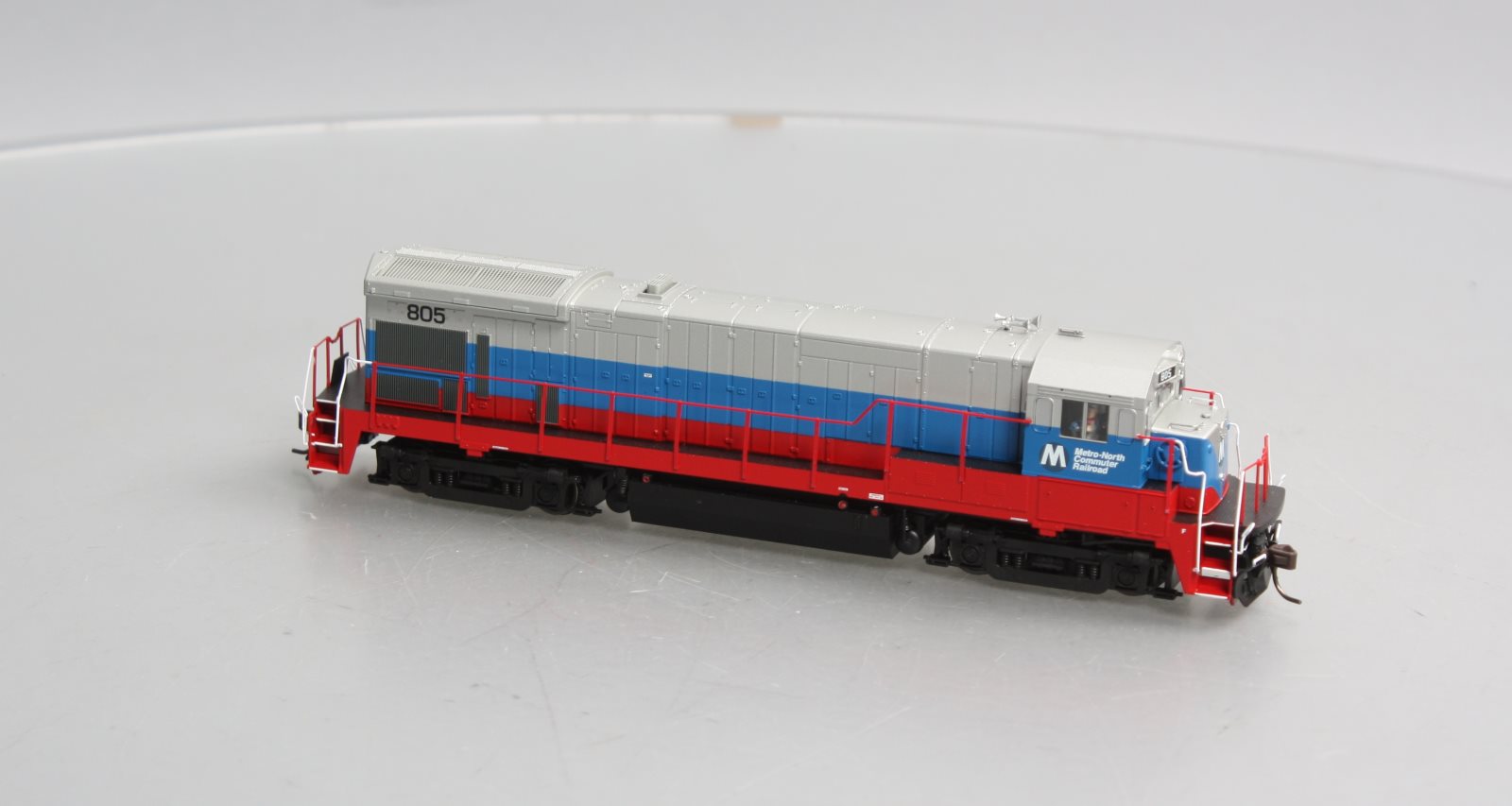 Atlas 10003649 HO Metro-North B23-7 Diesel Locomotive with Sound/DCC #805