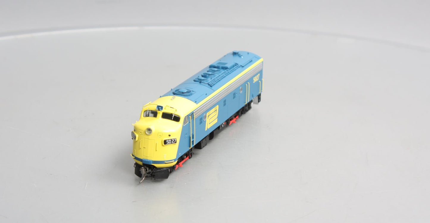 Rapido Trains 14036 HO Penn Central EMD FL9 Diesel Locomotive #5027