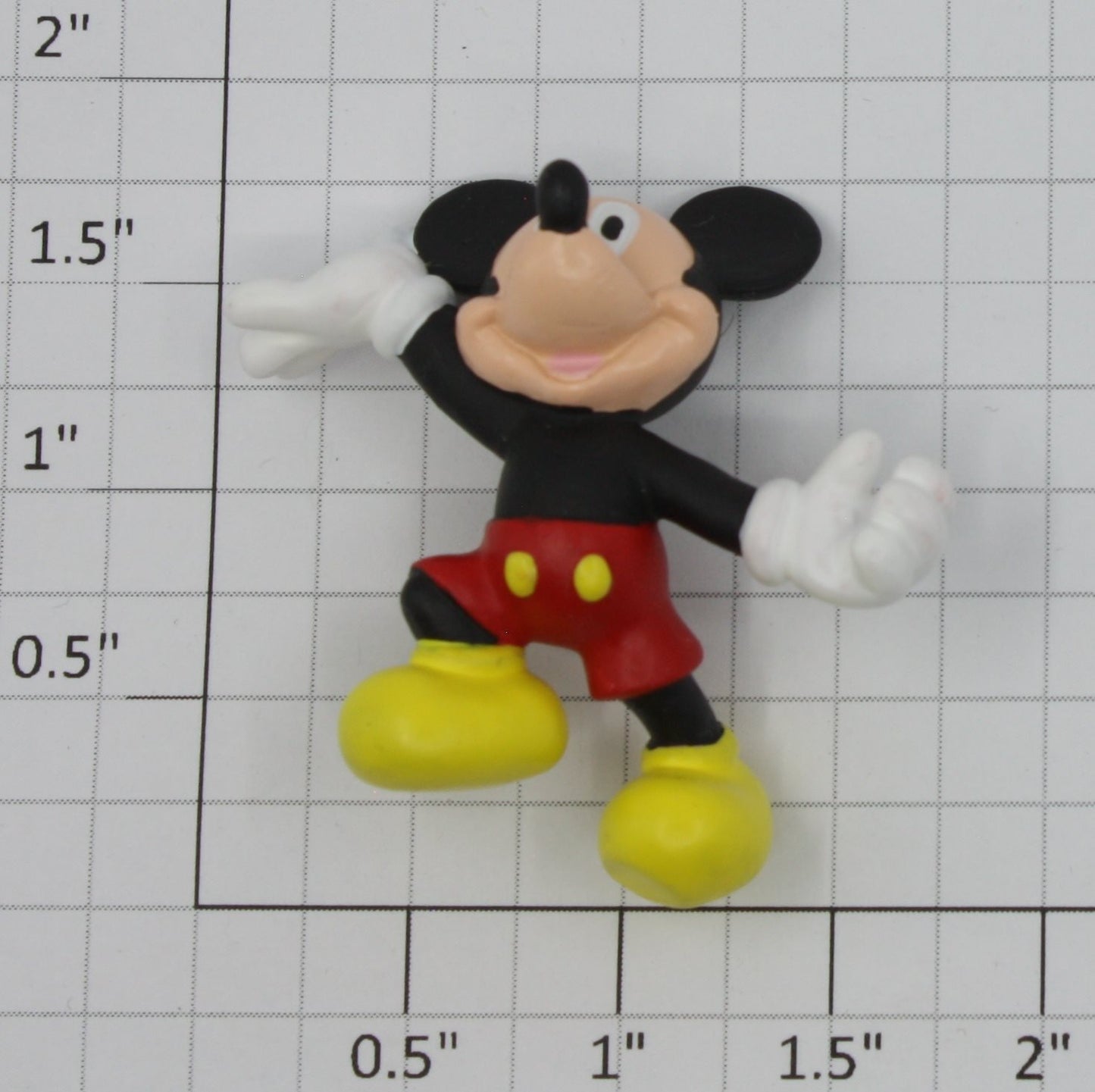 Lionel 31946-10 O Gauge Christmas Caboose Mickey Mouse Figure