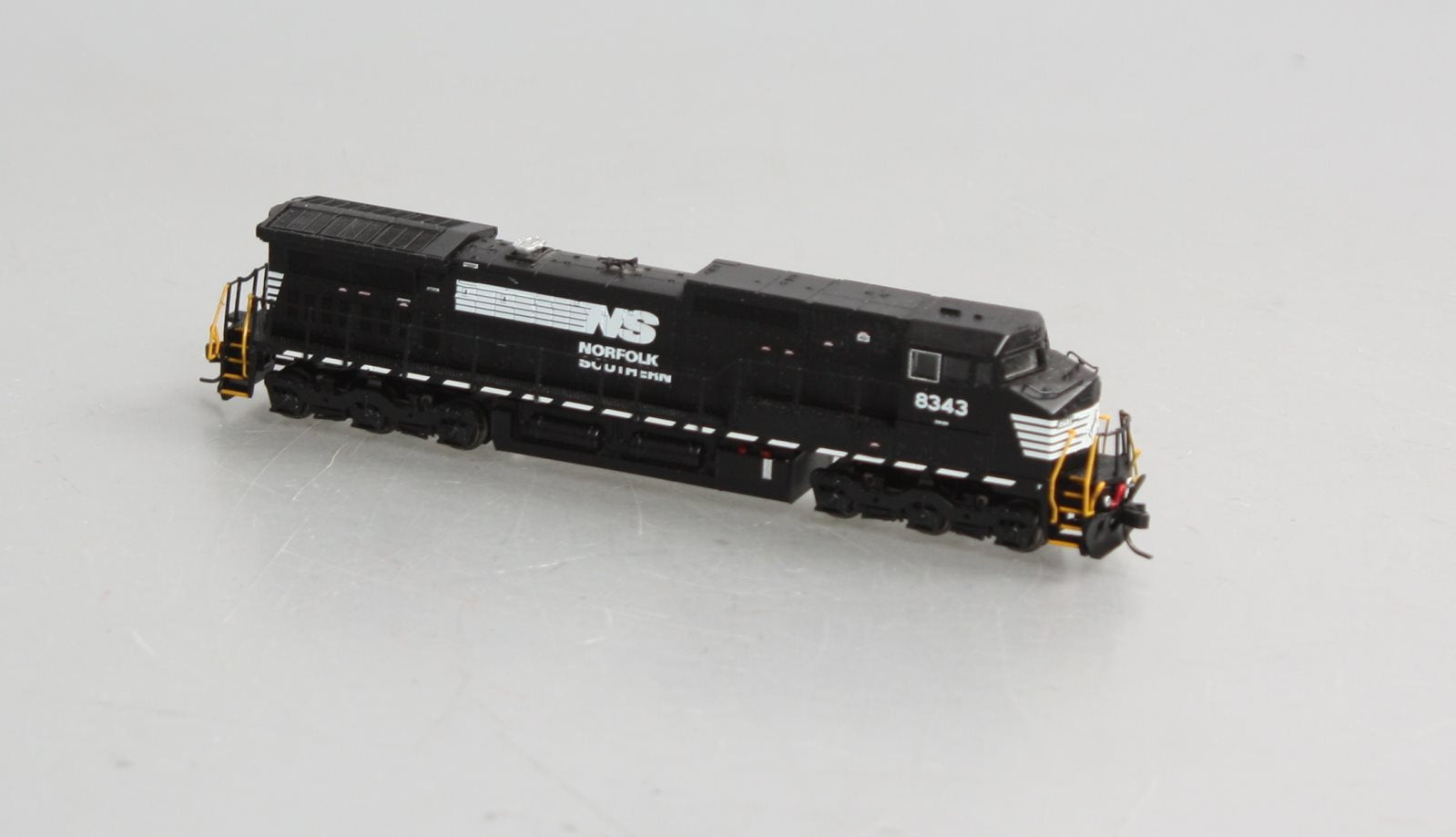 Atlas 40004223 N Scale Norfolk Southern Dash 8-40Cw Diesel #8343 w/ DCC & Sound