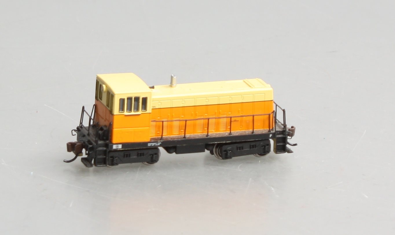 Bachmann 82058 N Scale Unlettered GE 70 Ton Diesel Locomotive with DCC LN/Box