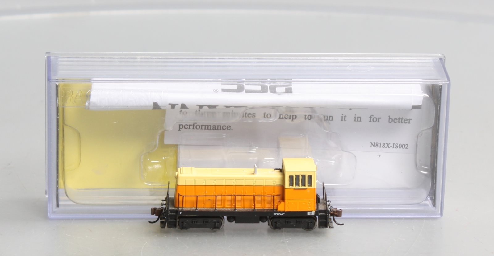 Bachmann 82058 N Scale Unlettered GE 70 Ton Diesel Locomotive with DCC LN/Box