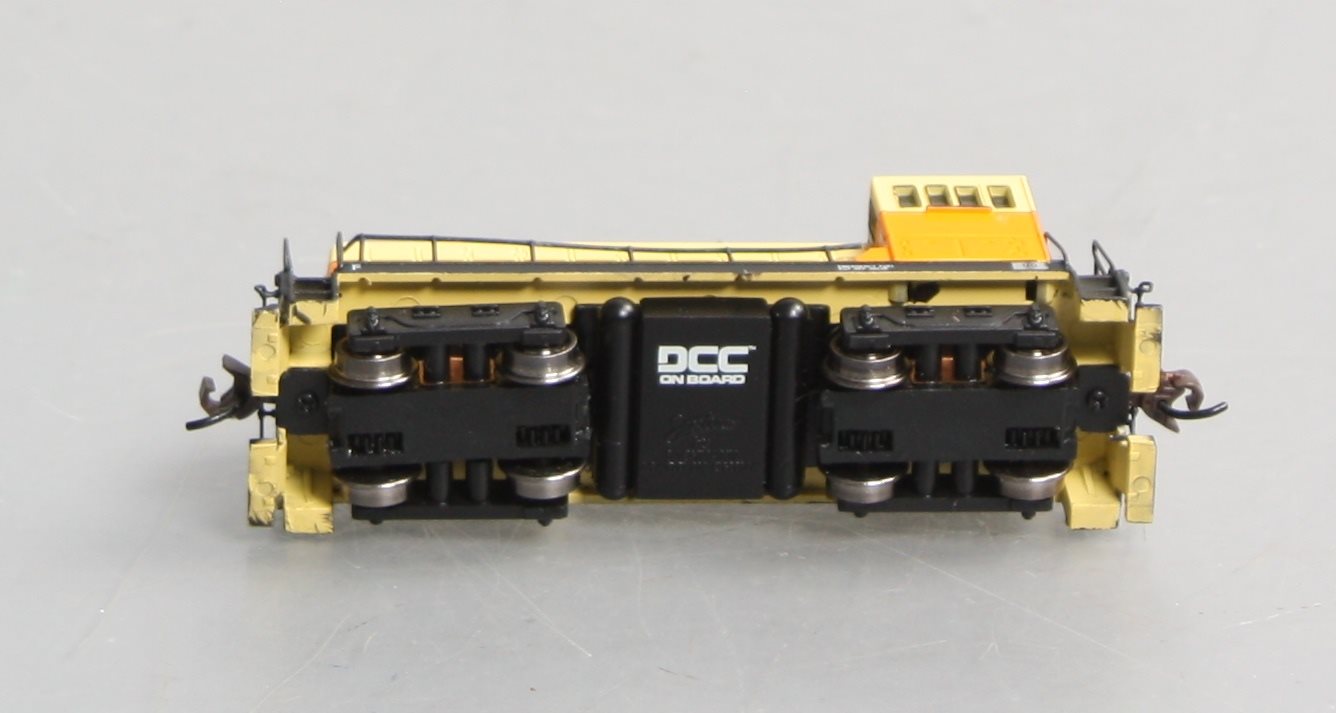 Bachmann 82058 N Scale Unlettered GE 70 Ton Diesel Locomotive with DCC LN/Box