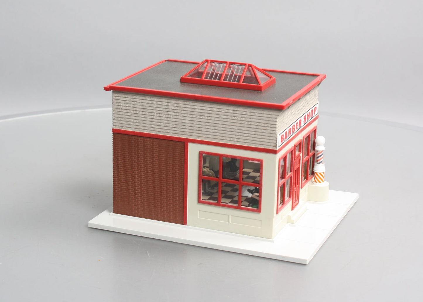Lionel 6-14168 O Harry's Operating Barber Shop