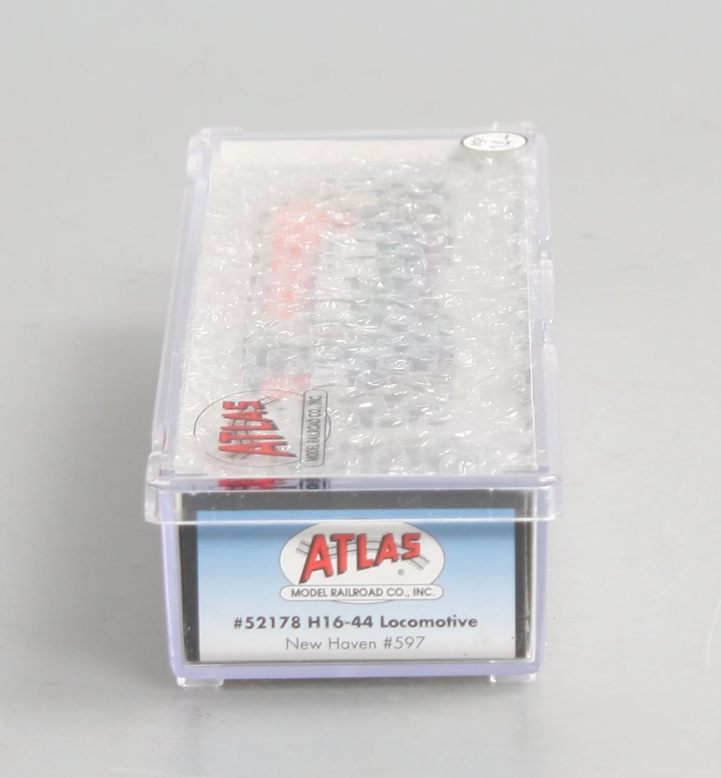 Atlas 52178 N Scale New Haven H16-44 Locomotive #597