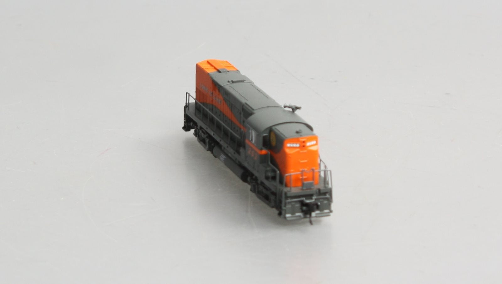 Atlas 40000138 N Scale Long Island C420 Diesel Locomotive #203