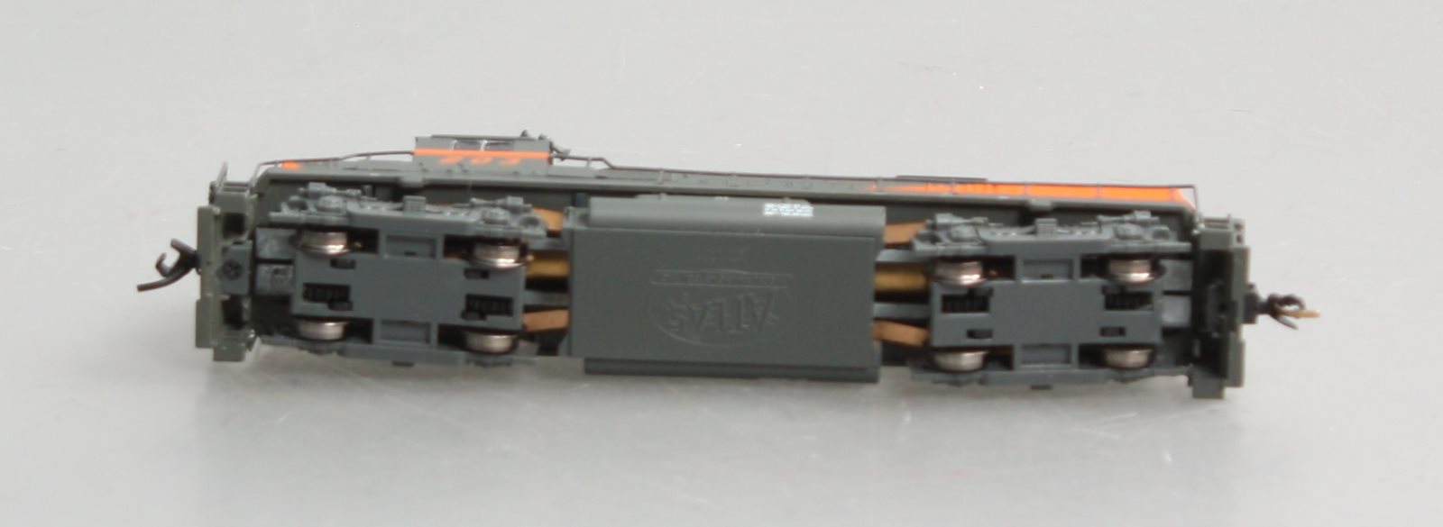 Atlas 40000138 N Scale Long Island C420 Diesel Locomotive #203