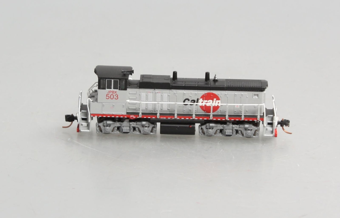 Atlas 52304 N Scale CalTrain MP-15DC Diesel Locomotive #503