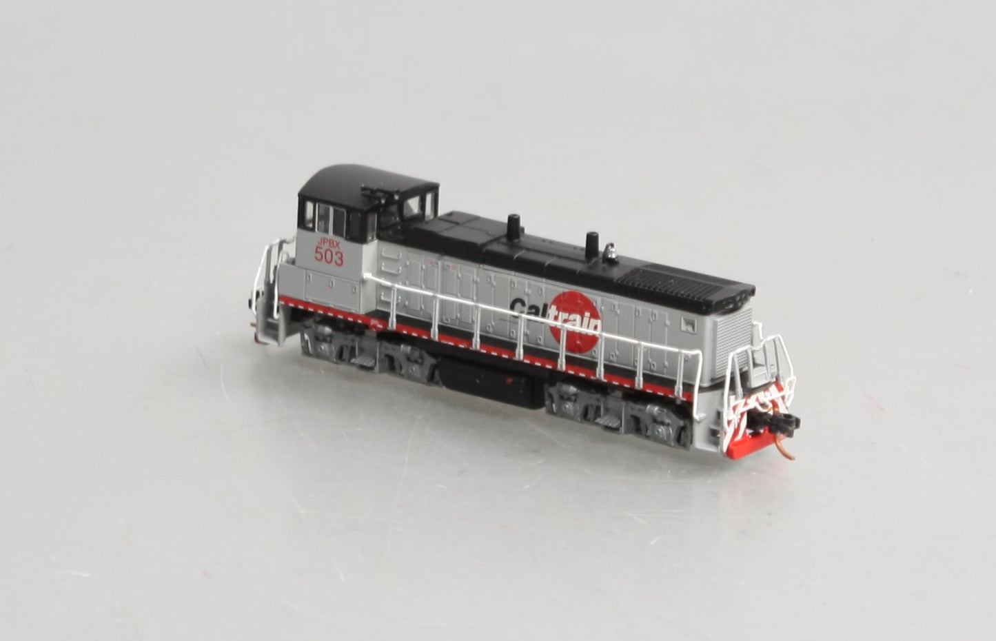 Atlas 52304 N Scale CalTrain MP-15DC Diesel Locomotive #503