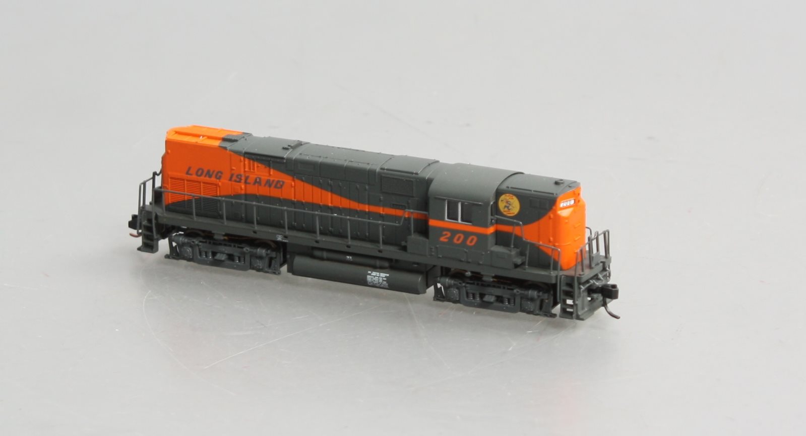 Atlas 40000137 N Scale Long Island C420 Diesel Locomotive #200