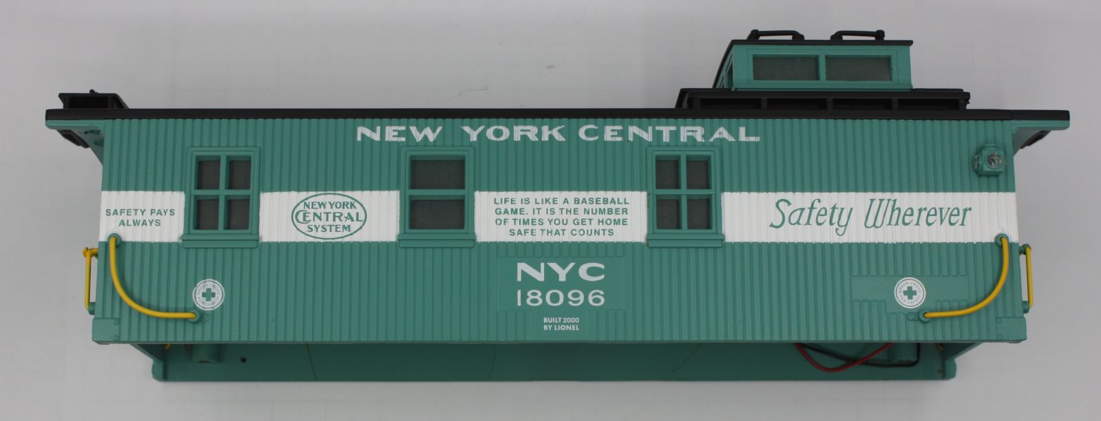 Lionel 17636-2 Diecast NYC Woodsided Caboose Shell