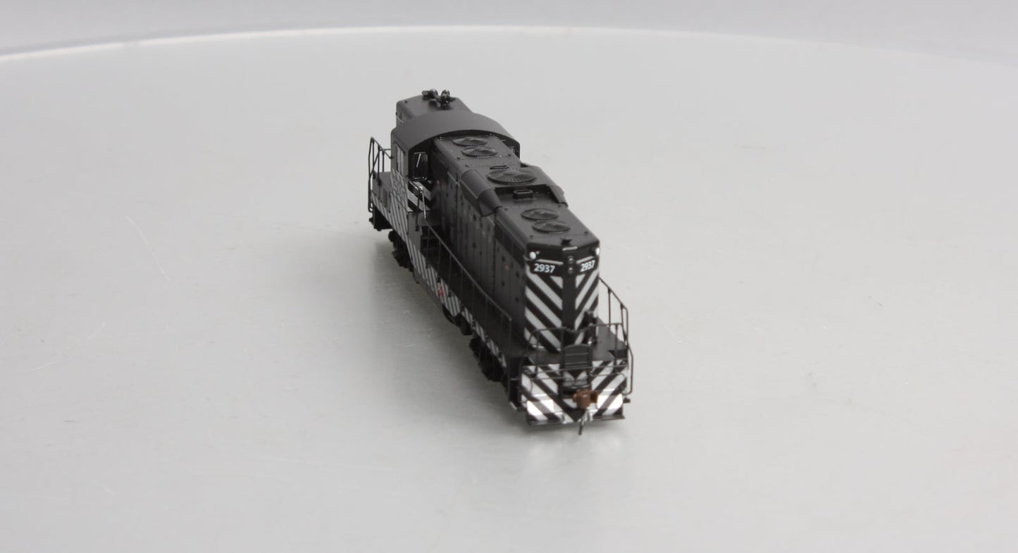 Bachmann 62809 HO Santa Fe GP9 Dynamic Brakes Diesel Locomotive #2937 w/ DCC