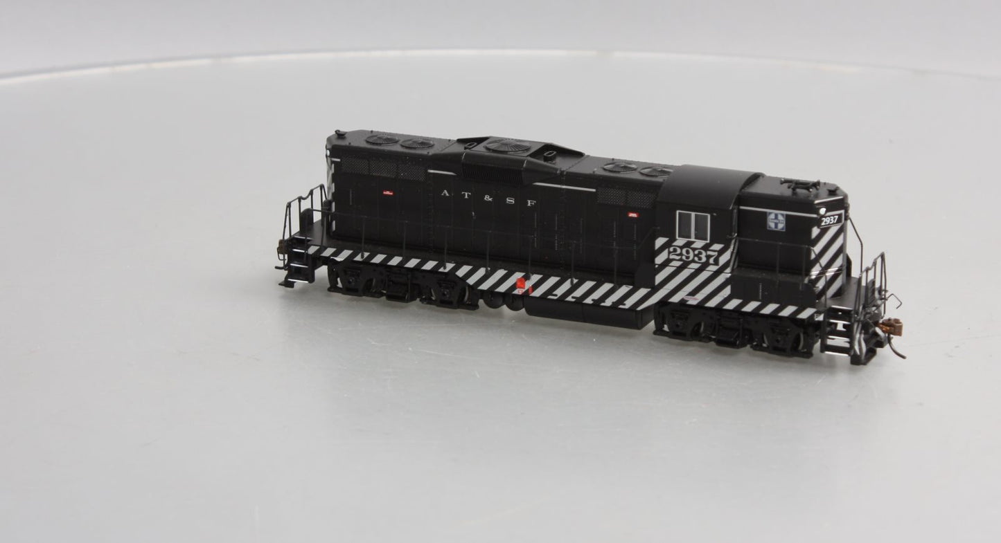 Bachmann 62809 HO Santa Fe GP9 Dynamic Brakes Diesel Locomotive #2937 w/ DCC