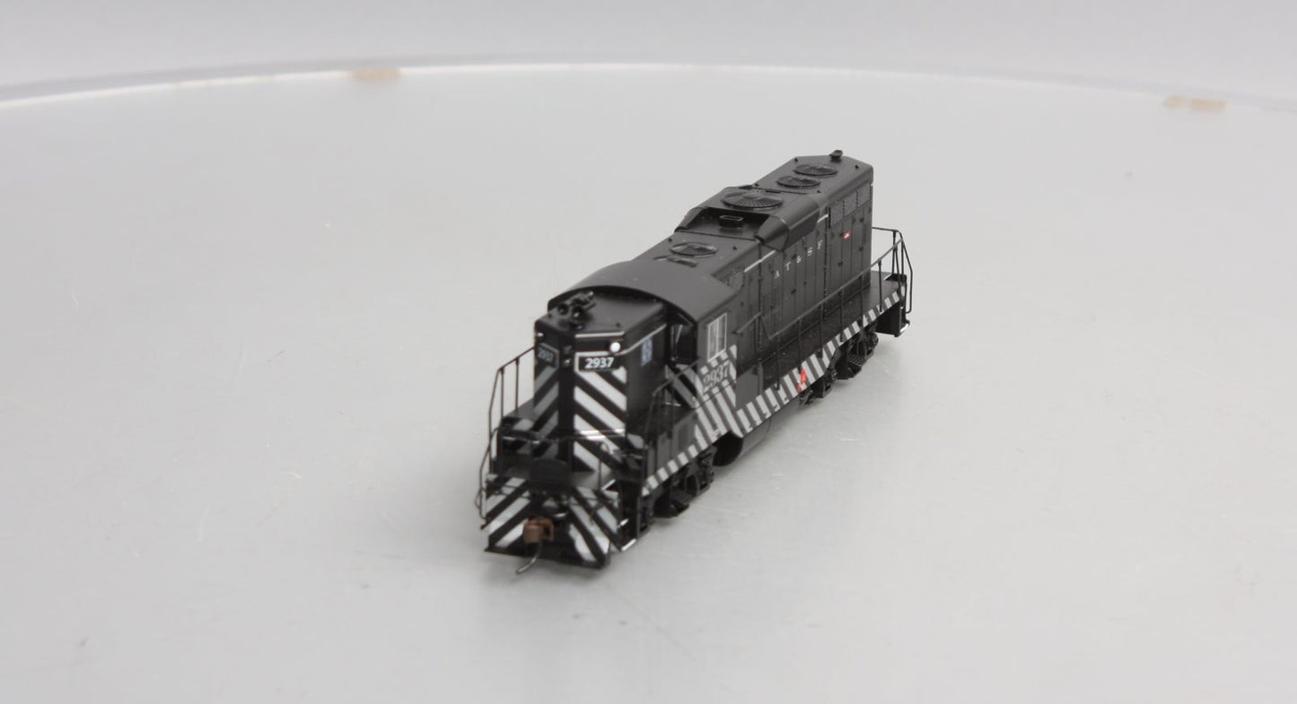 Bachmann 62809 HO Santa Fe GP9 Dynamic Brakes Diesel Locomotive #2937 w/ DCC
