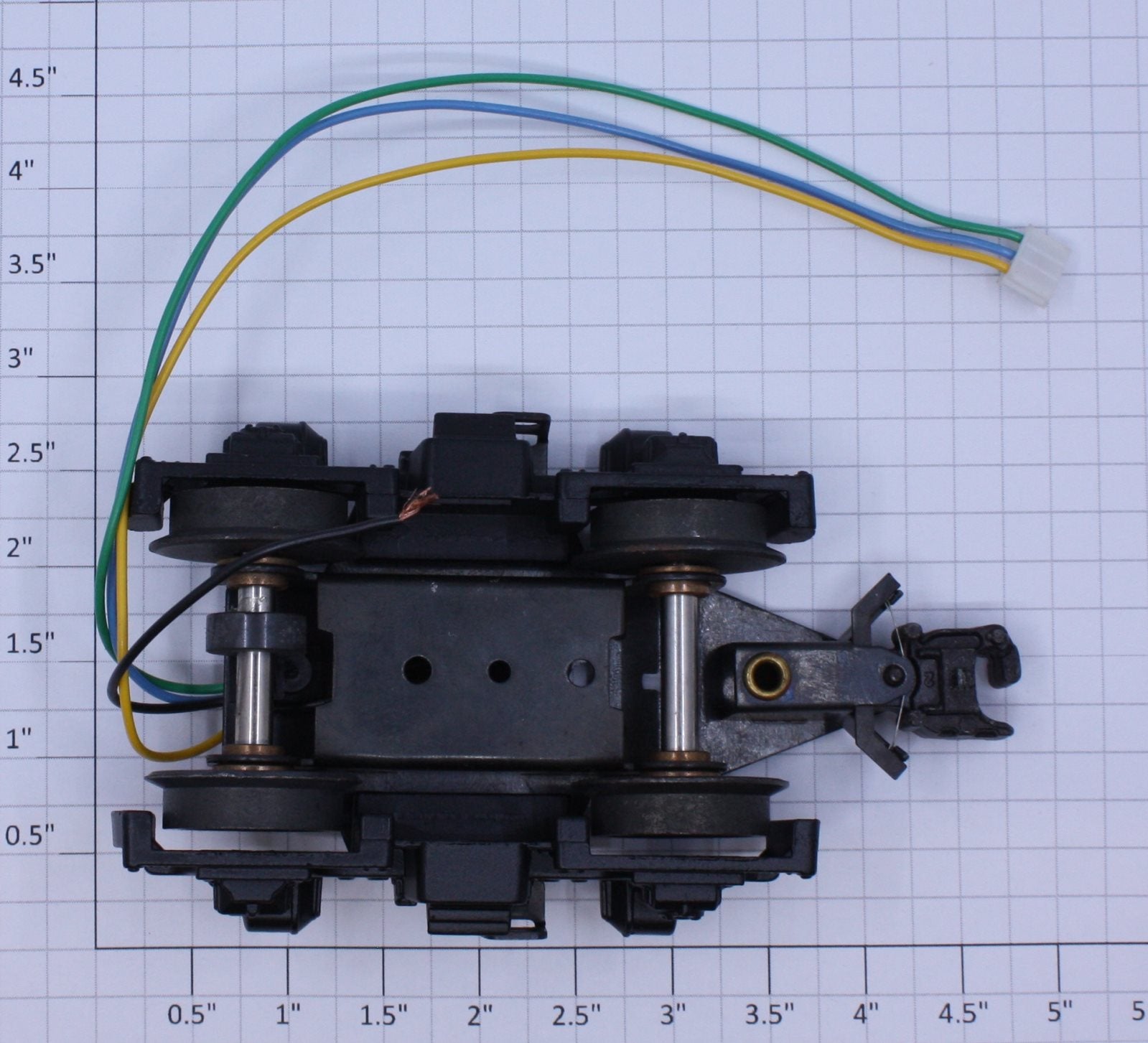 Lionel 18139-570 Black F-3 4-Wheel Dummy Truck with Sensor