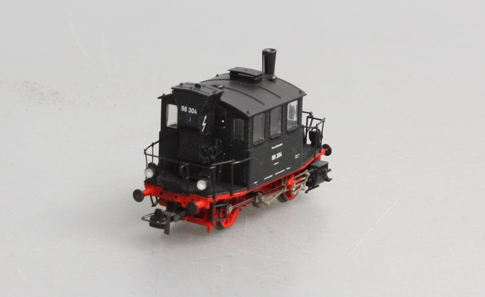 Roco 43257 HO Scale DR Tender Steam Locomotive #98304