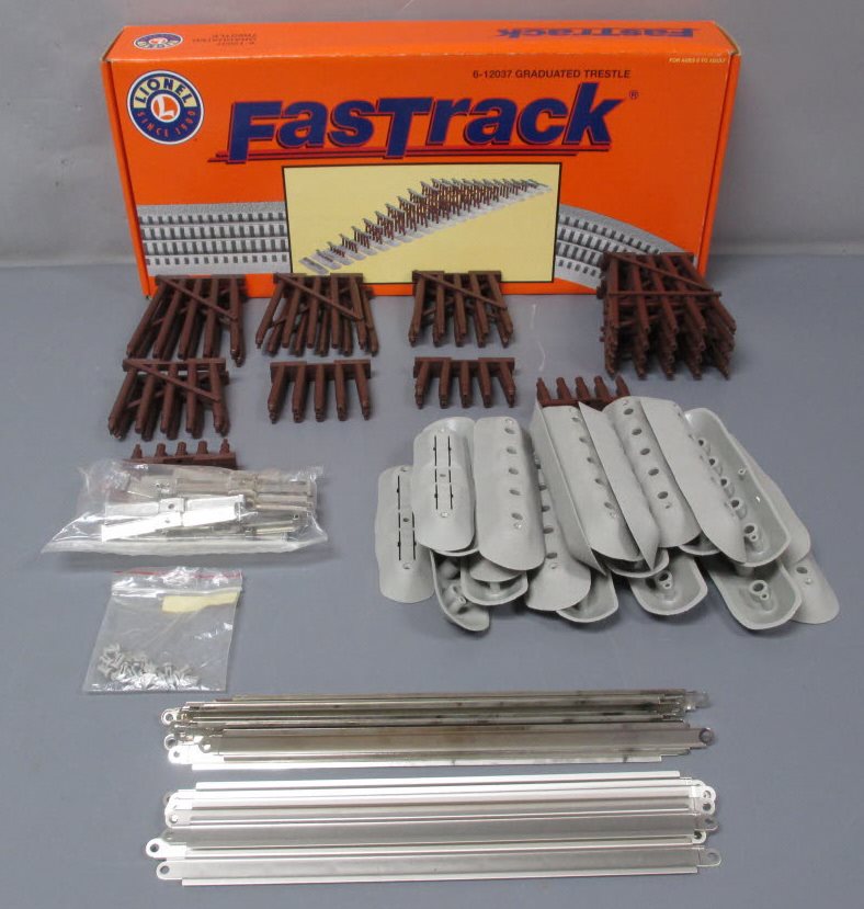 Lionel 6-12037 O FasTrack Graduated Trestle Set LN/Box