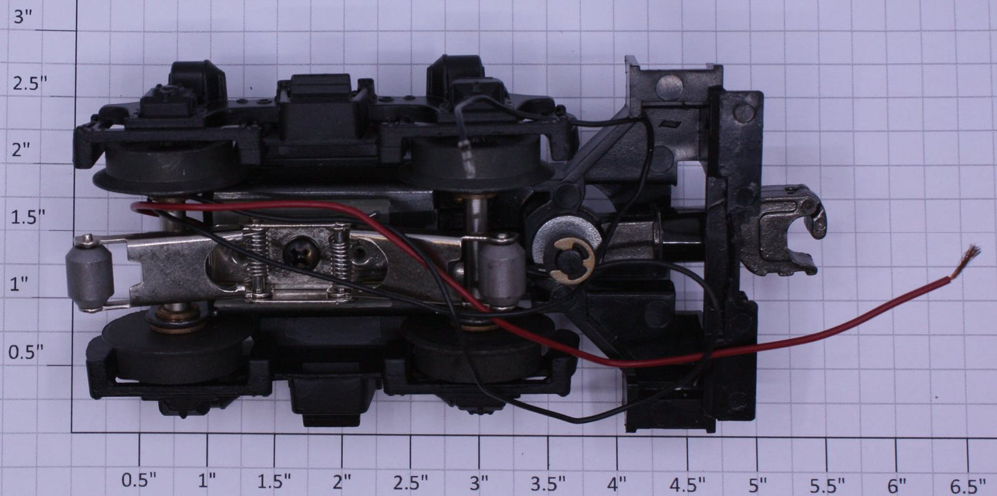 Lionel 18576-26 Black GP-7 Plain Truck & Pilot