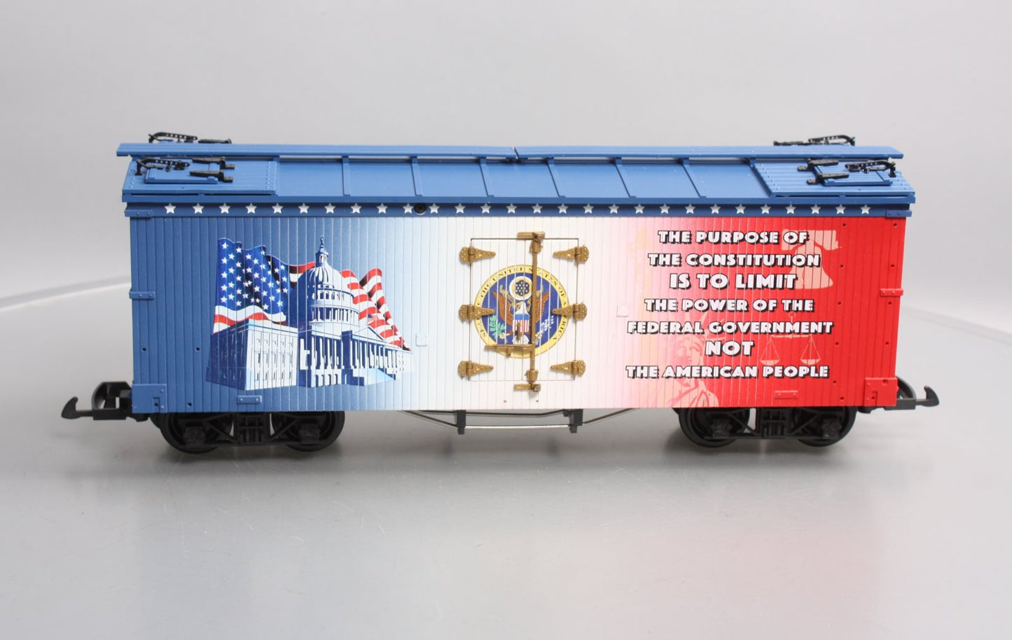 USA Trains R16000 G "Purpose of the Constitution" Patriotic Car U.S Refrigerator