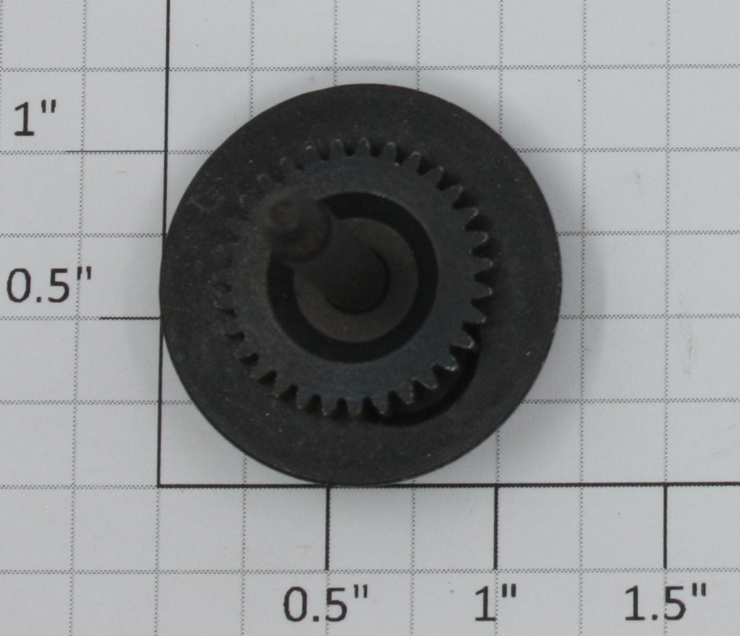 Lionel 41-83 O Gauge Gear Wheel with Swedged Axle