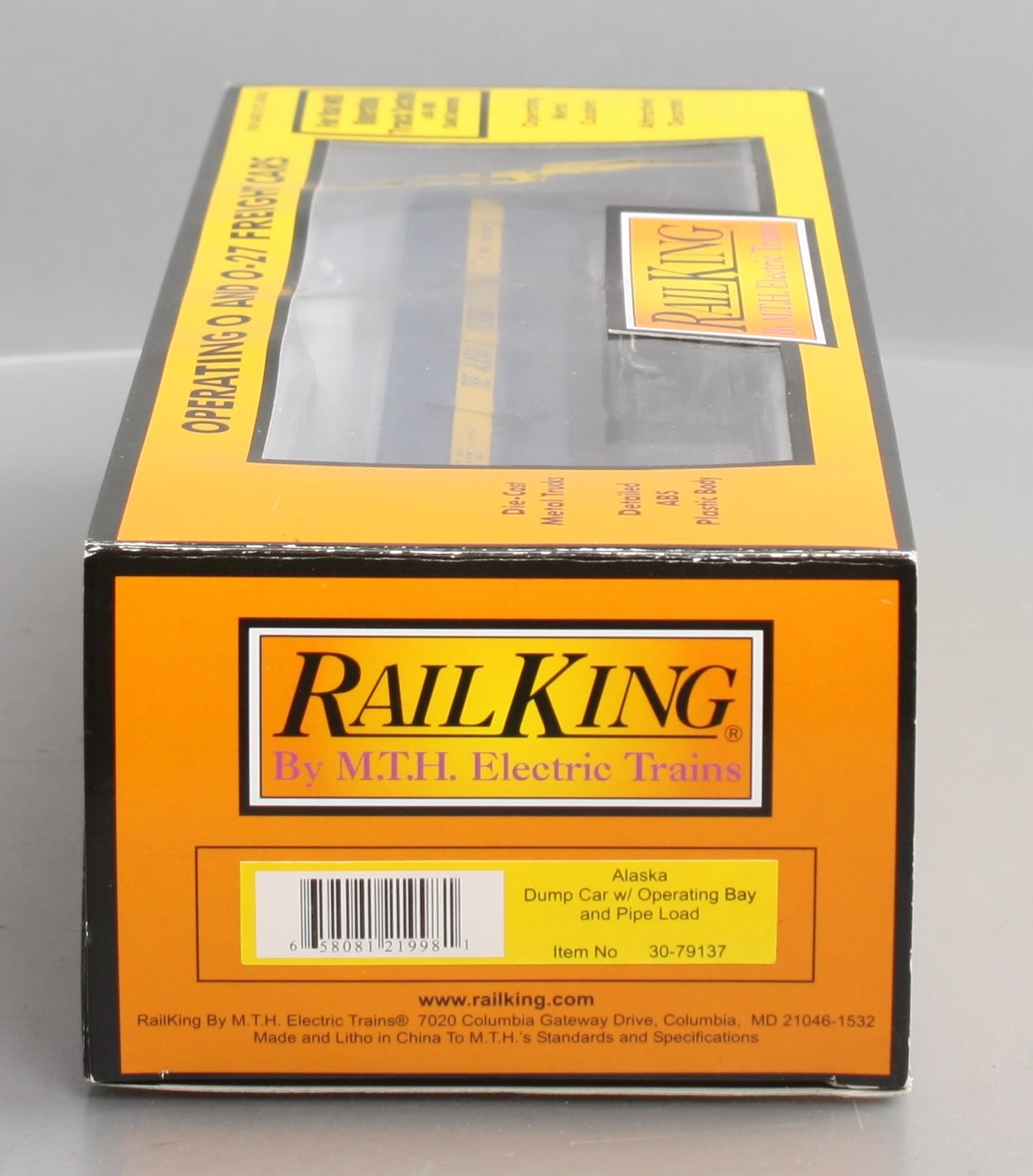 MTH 30-79137 O Gauge Alaska Dump Car #463 w/Operating Bay & Pipe Load NIB