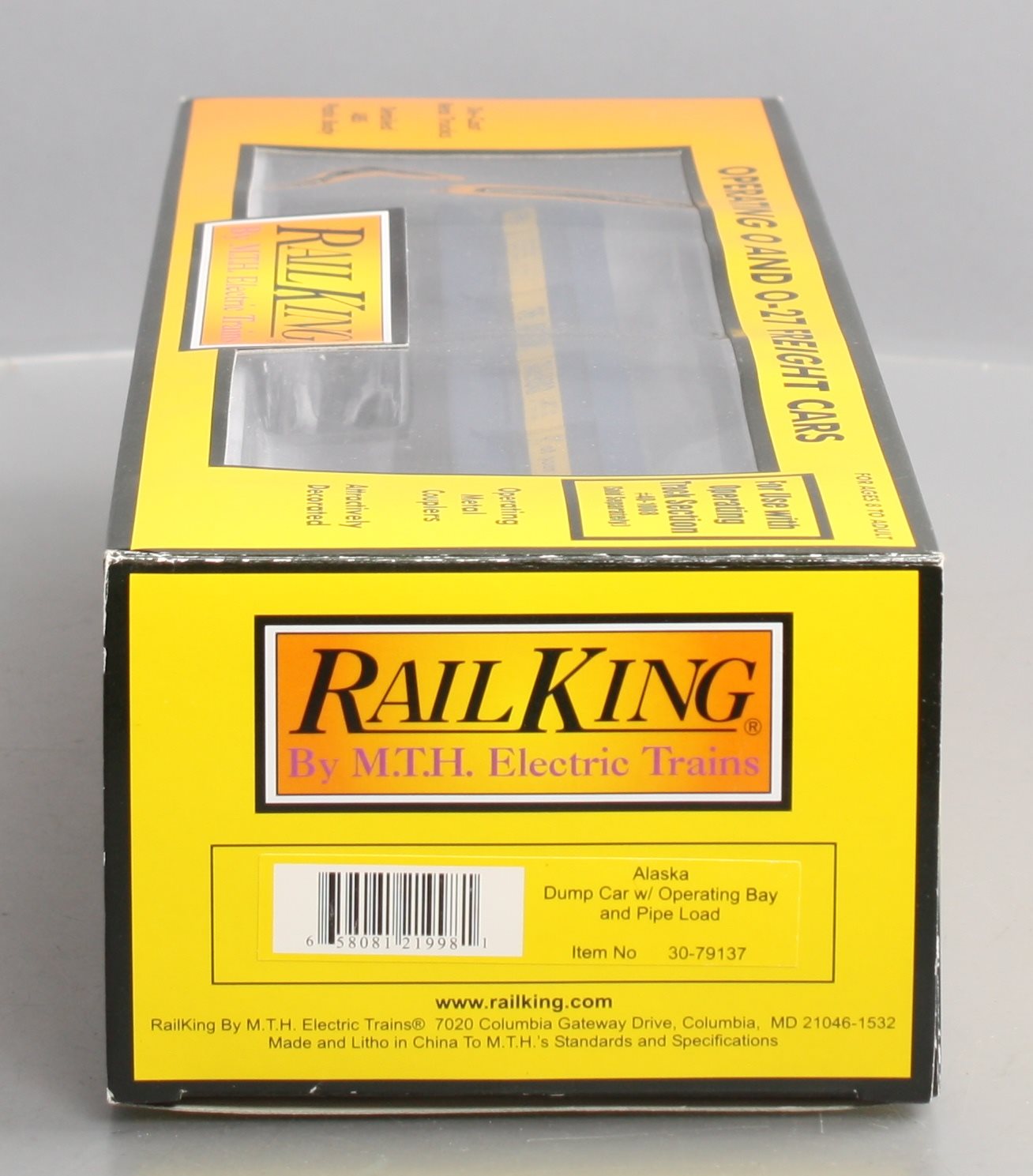 MTH 30-79137 O Gauge Alaska Dump Car #463 w/Operating Bay & Pipe Load NIB