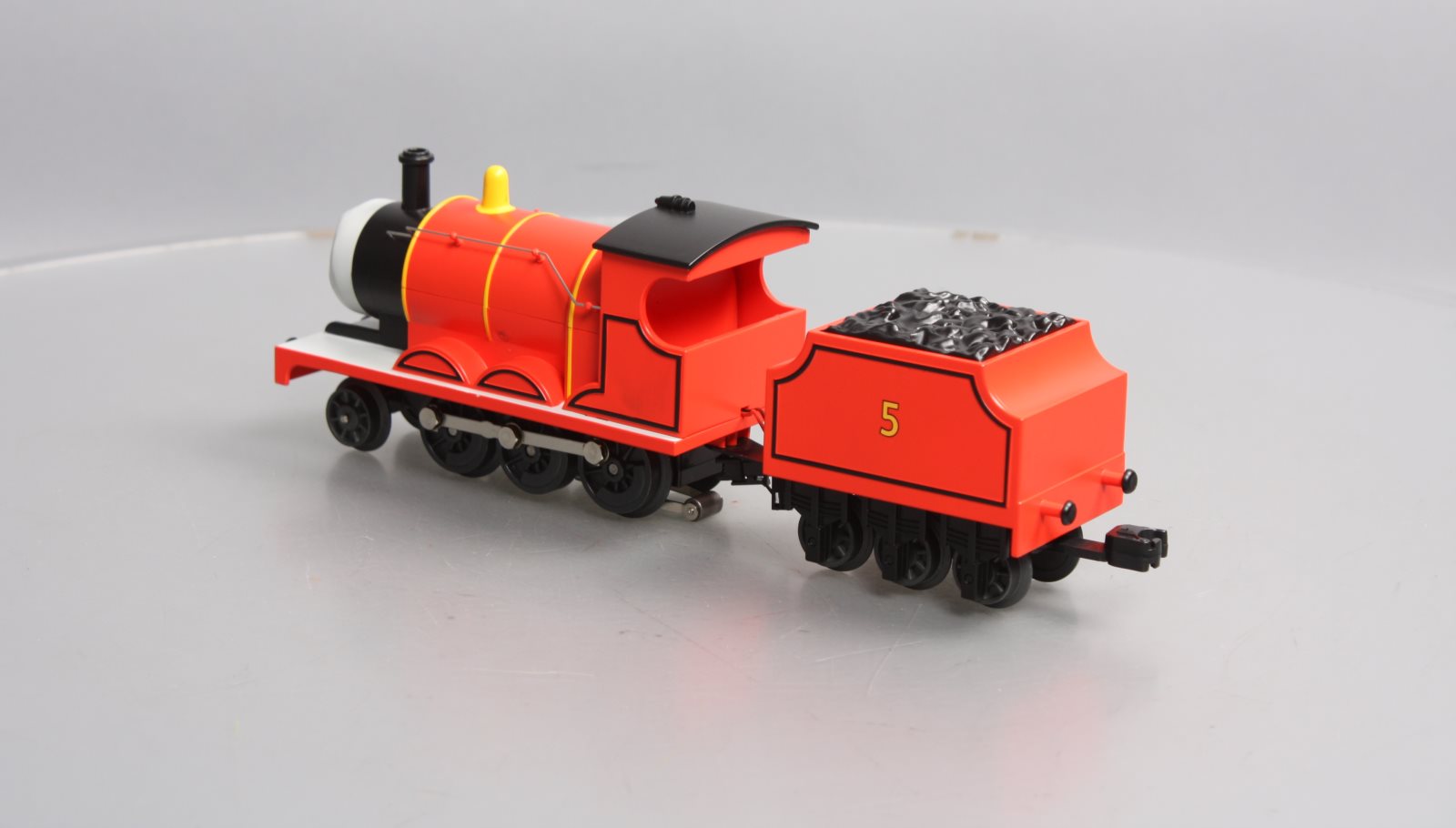 Lionel 1823021 O Thomas and Friends James LionChief Remote System and Bluetooth