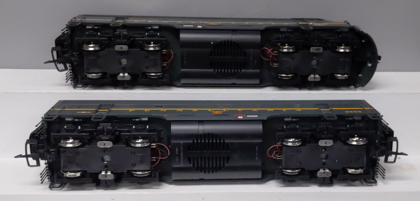 USA Trains 22260 Pennsylvania F-3 AB Unit Powered Diesel Set #9677/9678