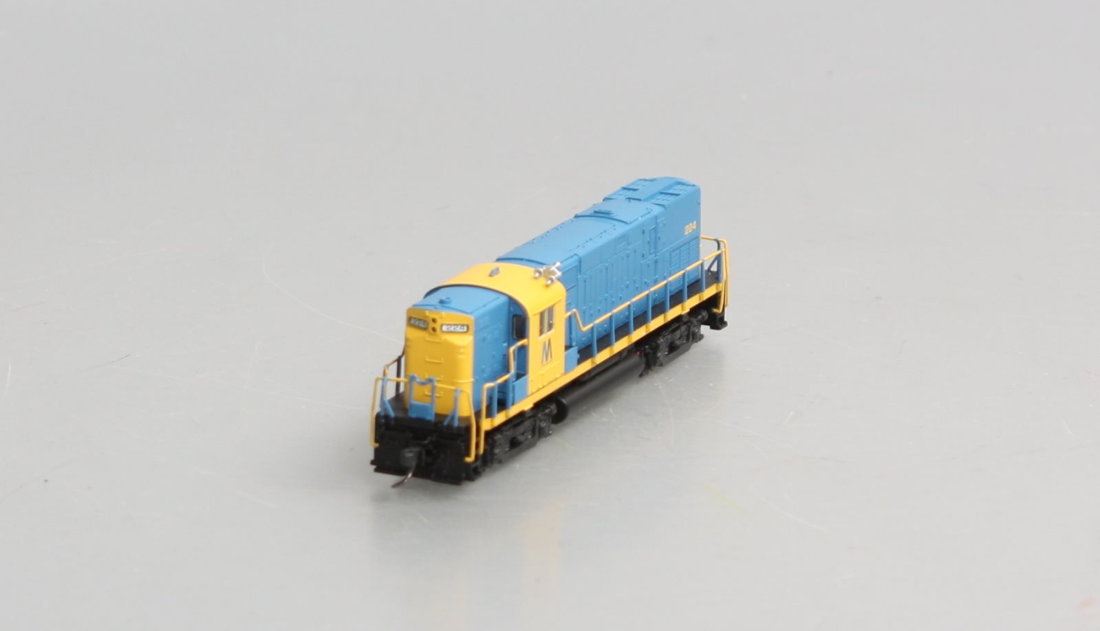 Atlas 40004035 N Long Island C420 Phase 2B Diesel Loco with DCC & Sound #224
