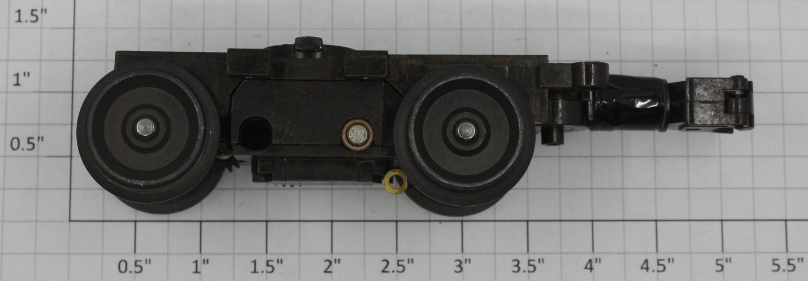 Lionel 28340-641 4 Wheel Motor Truck with Coupler No Sides Liondrive Scale GP-7