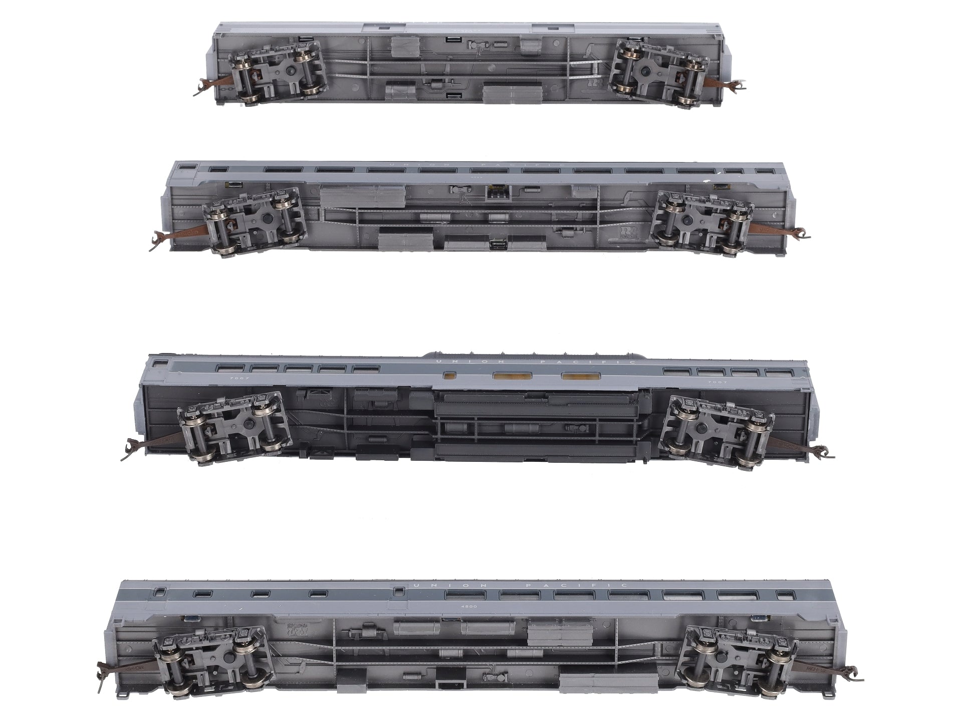 Rivarossi 6940 HO Union Pacific 1930‘s 4-Car Passenger Set (Set A) LN/Box