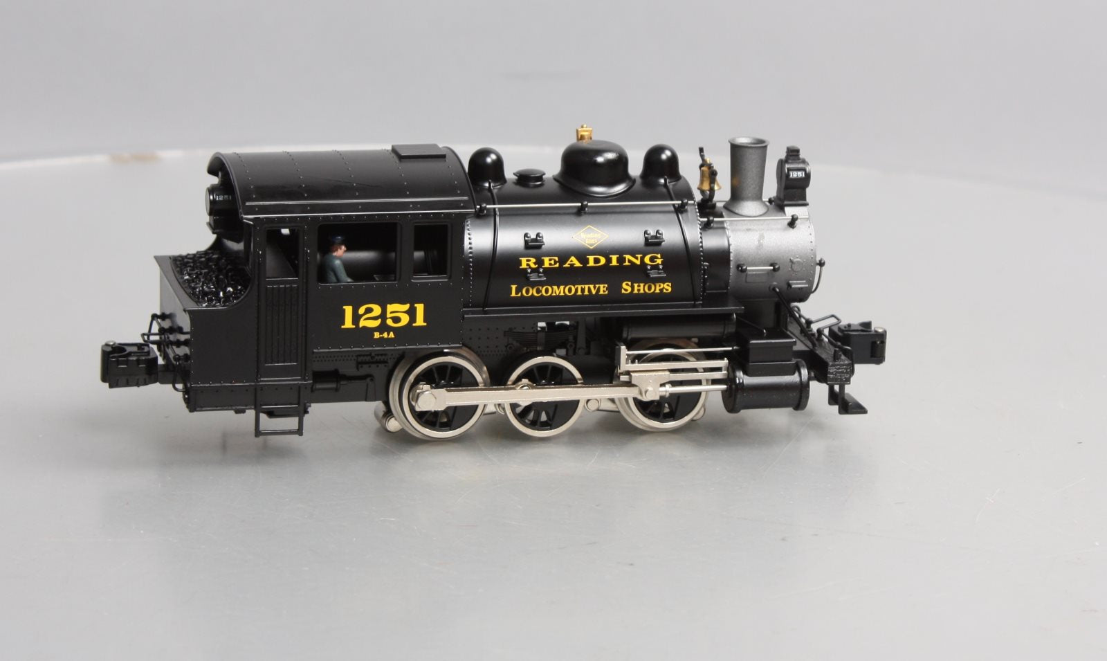 Lionel 6-28613 O Reading 0-6-0 Docksider Steam Locomotive #1251 LN/Box