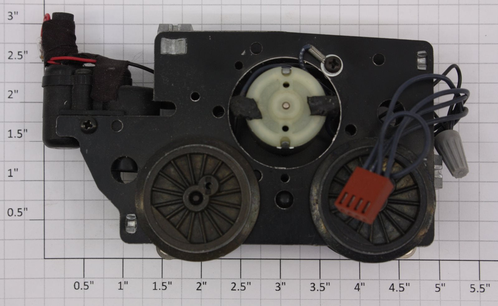 Lionel 8516-100 O Gauge Steam Loco Chassis with Motor and Smoke Unit