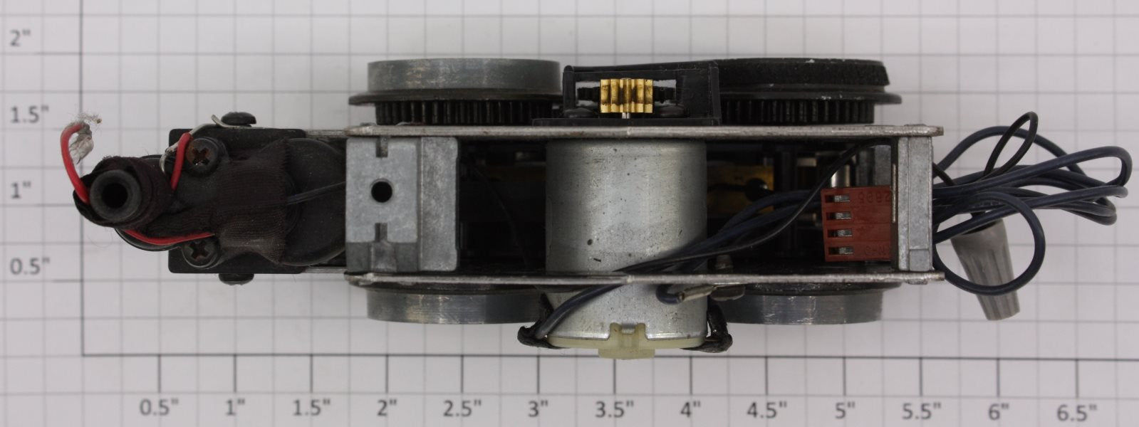 Lionel 8516-100 O Gauge Steam Loco Chassis with Motor and Smoke Unit