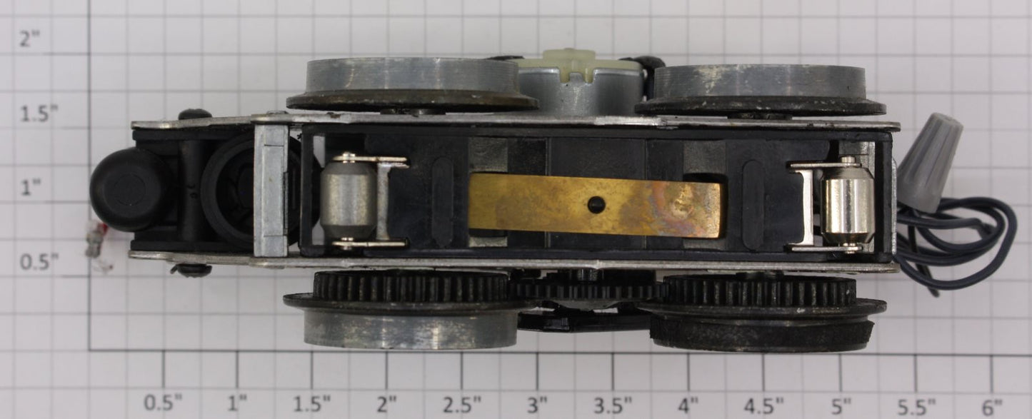 Lionel 8516-100 O Gauge Steam Loco Chassis with Motor and Smoke Unit