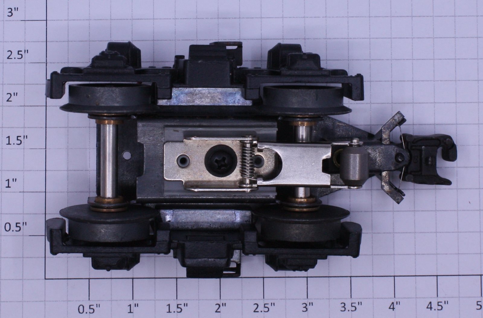 Lionel 18122-150 F-3A 4-Wheel Dummy Truck with Collector Assembly