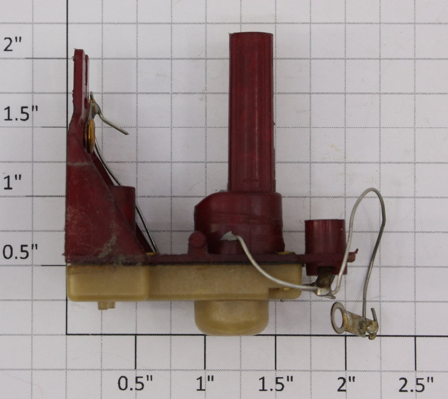 Lionel 236-54X Red Smoke Unit Base Only