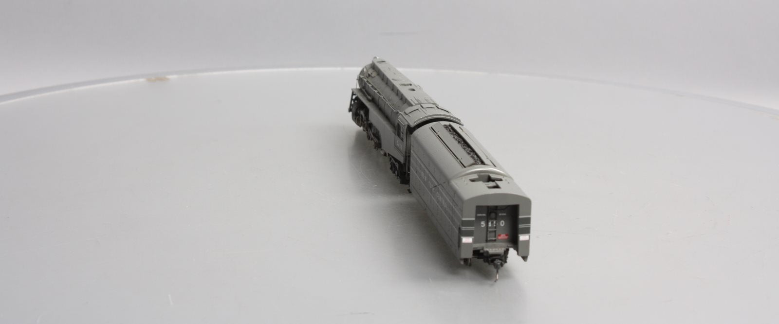 MTH 80-3232-1 HO New York Central 4-6-4 Dreyfuss Steam Engine w/PS 3.0 #5450 DCC