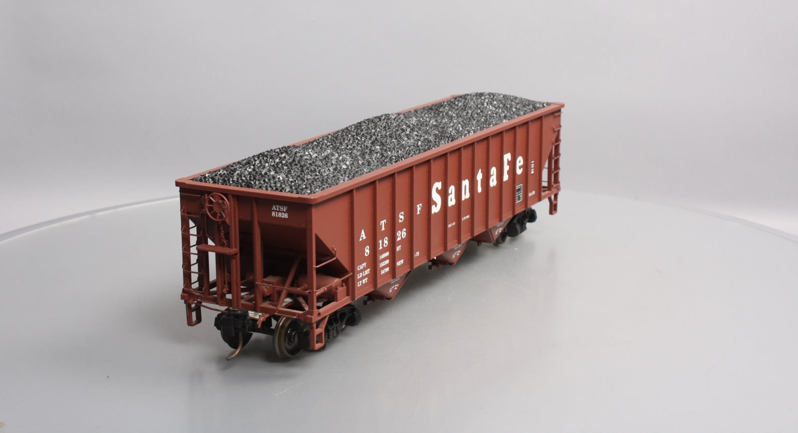 USA Trains R14002 G Santa Fe 70 Ton 3 Bay Coal Hoppers (Mineral Brown)