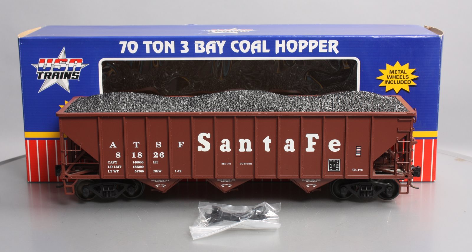 USA Trains R14002 G Santa Fe 70 Ton 3 Bay Coal Hoppers (Mineral Brown)