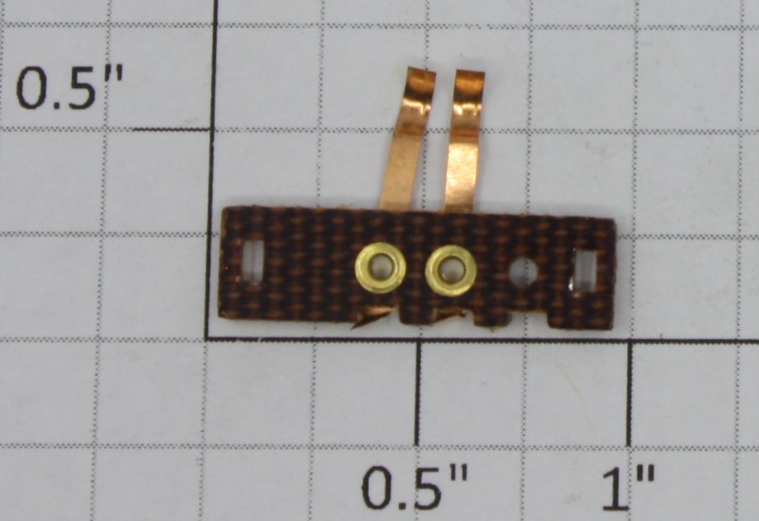 American Flyer XA9612-BR S Scale Reverse Unit Centered Bottom Finger
