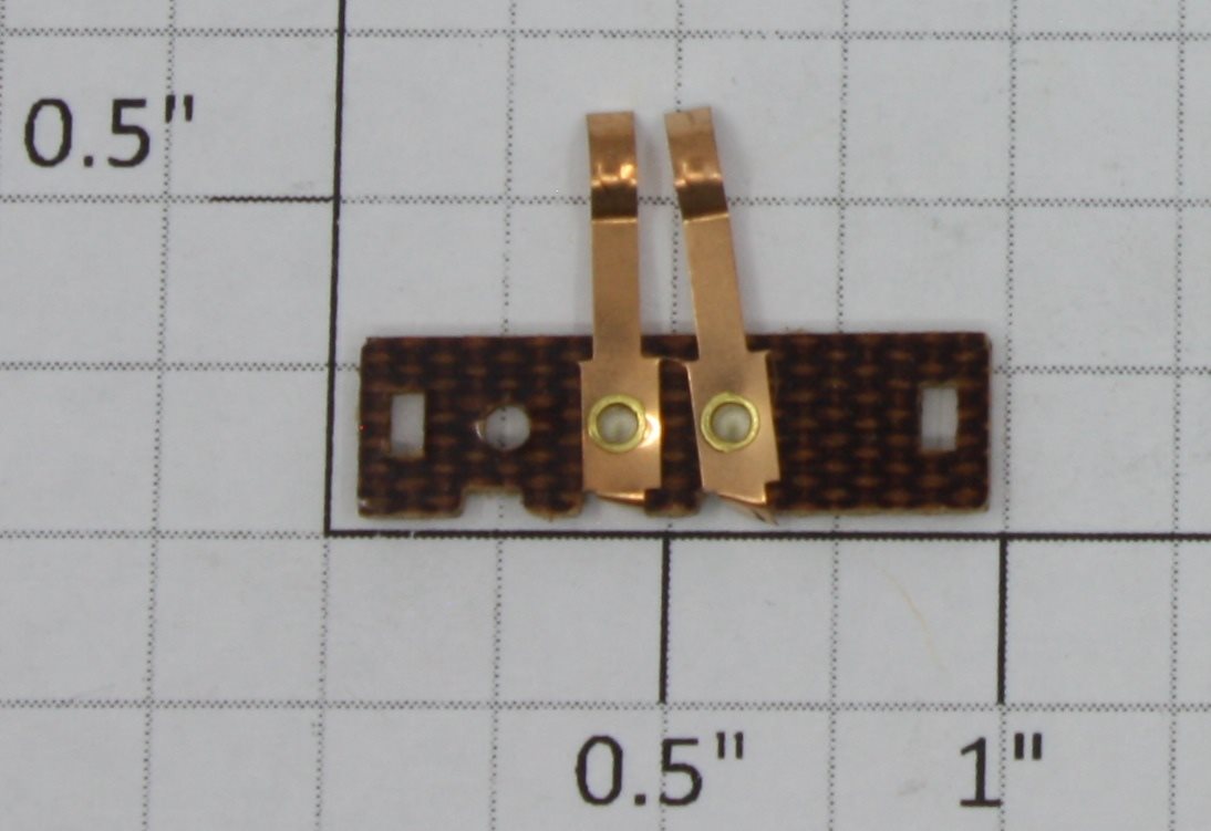 American Flyer XA9612-BR S Scale Reverse Unit Centered Bottom Finger
