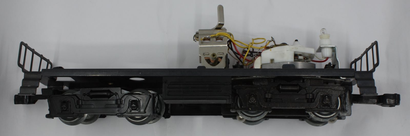 Lionel 8770-500 Diesel Switcher Frame with Motor and 2-Position E-unit